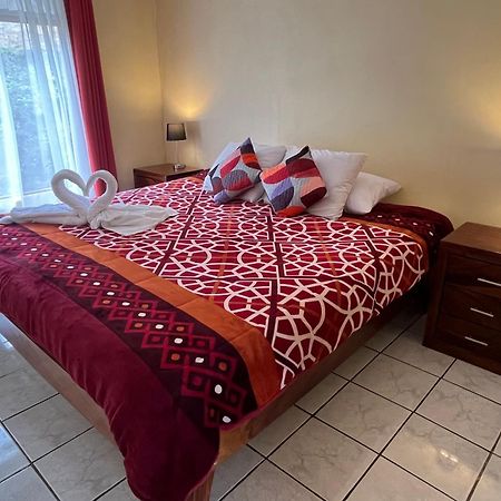 La Casa Bonita Apartment Monteverde Екстериор снимка