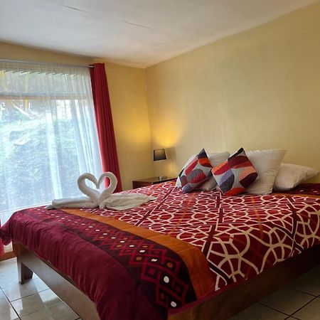 La Casa Bonita Apartment Monteverde Екстериор снимка
