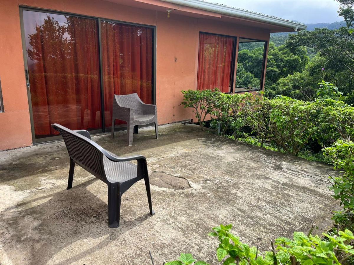 La Casa Bonita Apartment Monteverde Екстериор снимка