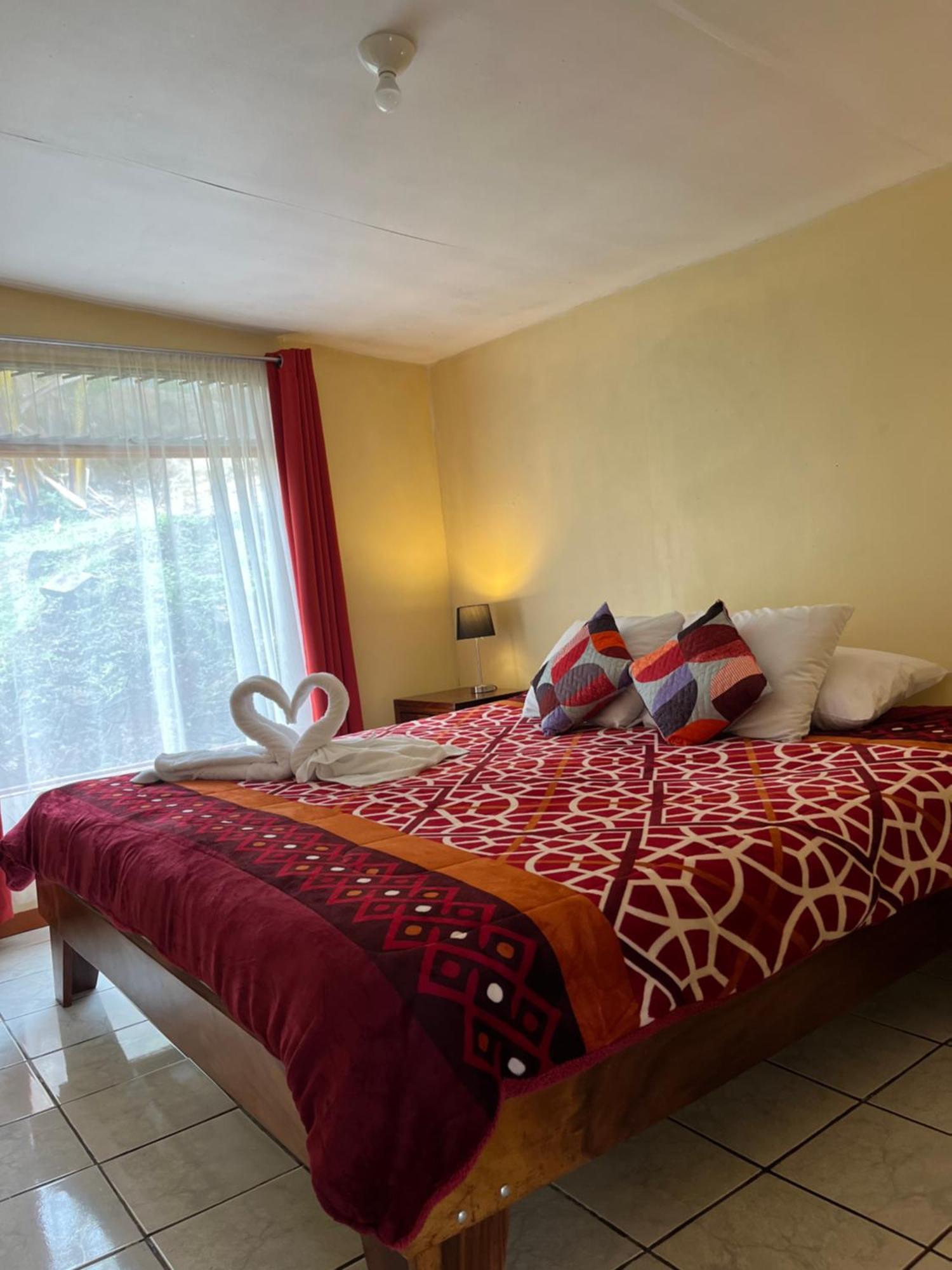 La Casa Bonita Apartment Monteverde Екстериор снимка